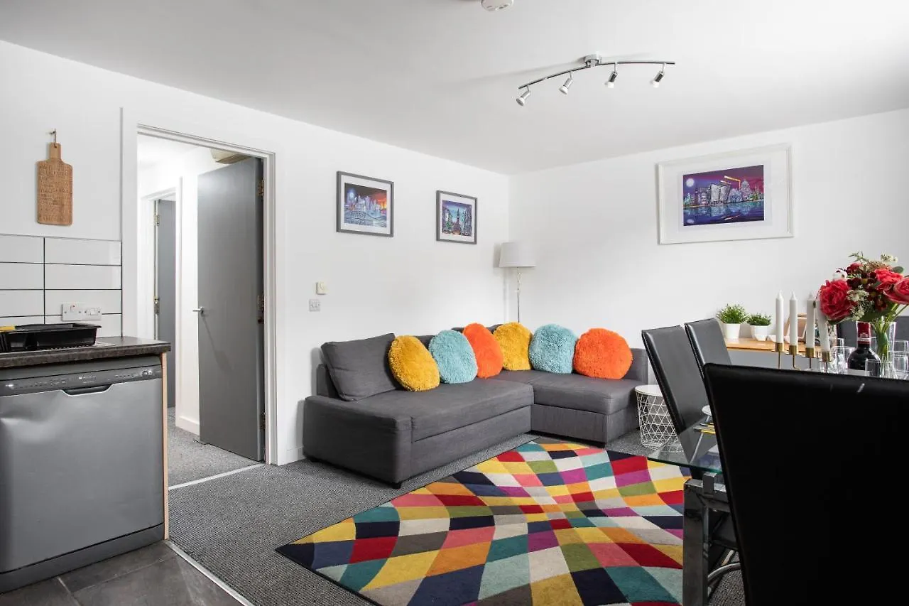 Malone Crescent Apartment - 2Br, 2B In City Centre Belfast Verenigd Koninkrijk